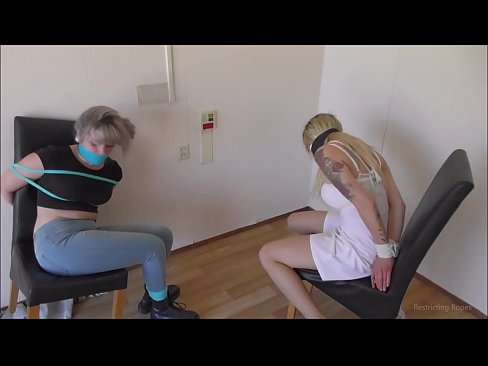 ❤️ Beroende / bunden och munkavle / jungfru i nöd Anal porr at us ﹏